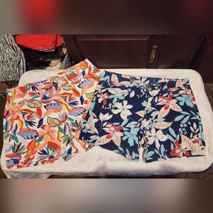 2 PAIR St. Johns Bay Floral Shorts 8